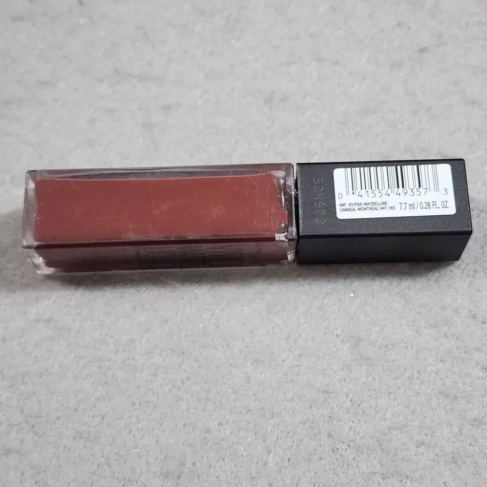 37 COFFEE BUZZ Vivid Matte Liquid ColorSensational Maybelline New York 0.26fl oz